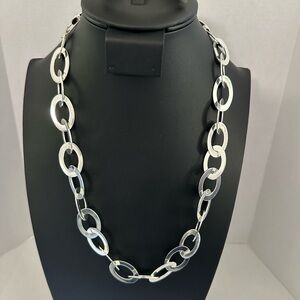 Liz Claiborne vintage silver tone circle link necklace